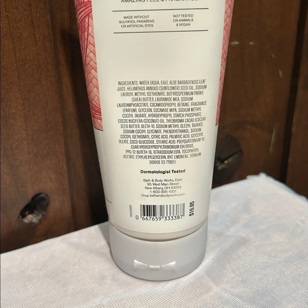 Bath & Body Works Pink Pineapple Sunrise Moisturizing Body Wash 10 fl oz NEW